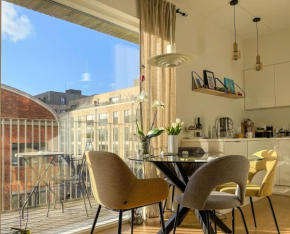 Bright & Comfortable Stay in Trendy Carlsberg, Copenhagen